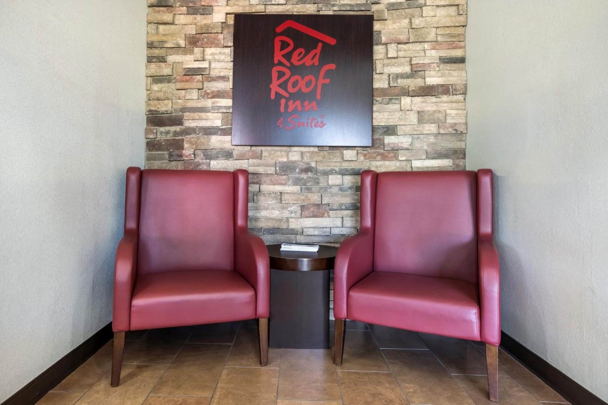 Red Roof Inn & Suites Statesboro - University מראה חיצוני תמונה