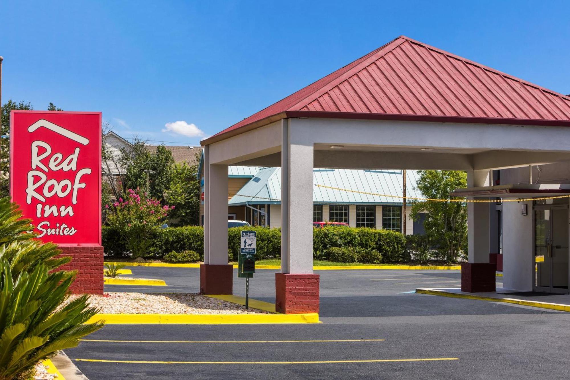 Red Roof Inn & Suites Statesboro - University מראה חיצוני תמונה